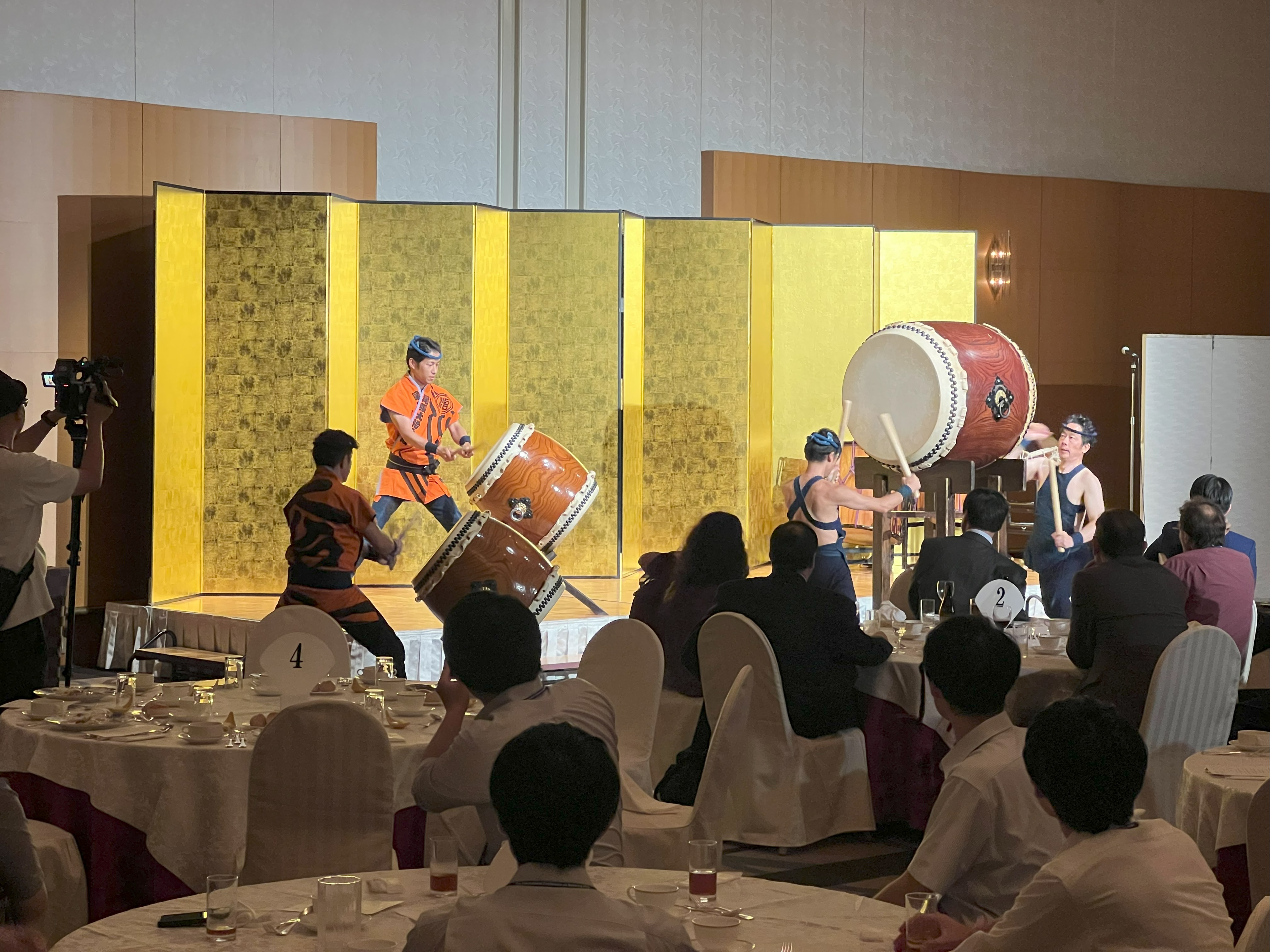 招待講演1 招待講演1